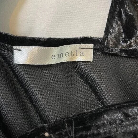 Emetla Black Crushed Velvet Swing Babydoll Dress Back Cutout Size S - Picture 14 of 15